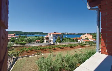 Location Maison 13 personnes à Pomer - Photo 8