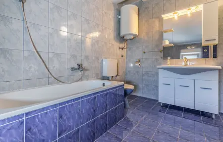 Location Maison 13 personnes à Pomer - Photo 43