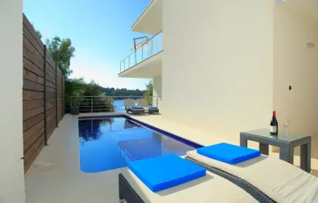 Location Maison 12 personnes à Karbuni - Photo 1