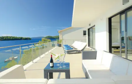 Location Maison 12 personnes à Karbuni - Photo 11