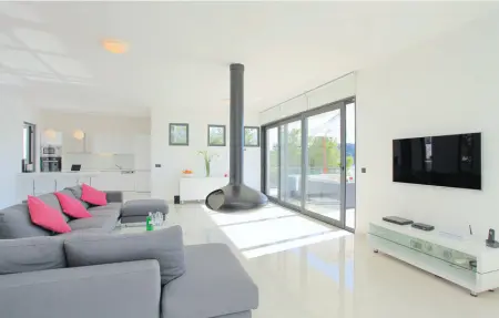 Location Maison 12 personnes à Karbuni - Photo 23