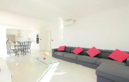 Location Maison 12 personnes à Karbuni - Photo 29