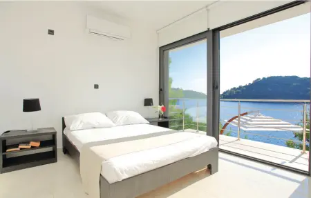 Location Maison 12 personnes à Karbuni - Photo 30