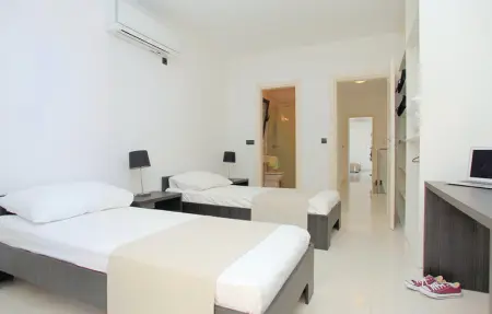 Location Maison 12 personnes à Karbuni - Photo 36