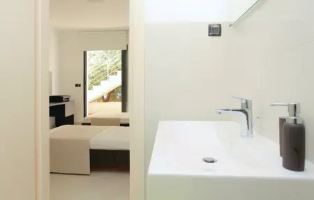 Location Maison 12 personnes à Karbuni - Photo 37