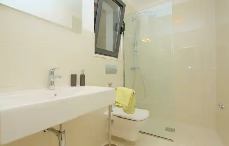 Location Maison 12 personnes à Karbuni - Photo 50