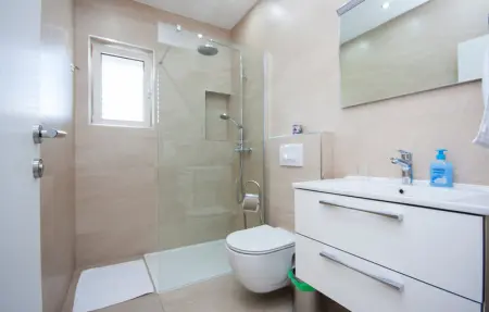 Location Maison 9 personnes à Dubrava - Photo 45