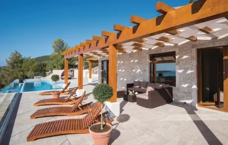 Location Maison 5 personnes à Karbuni - Photo 19