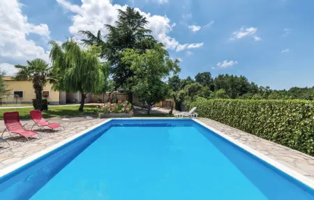 Location Maison 10 personnes à Pazin - Photo 7