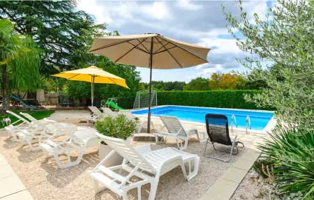 Location Maison 10 personnes à Pazin - Photo 8