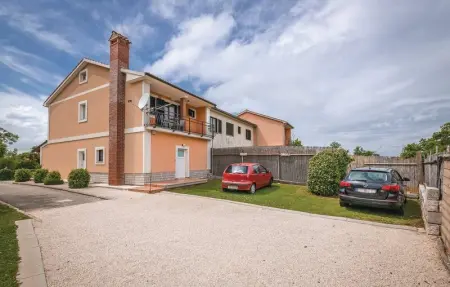 Location Maison 10 personnes à Pazin - Photo 13