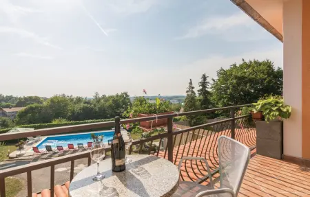 Location Maison 10 personnes à Pazin - Photo 16