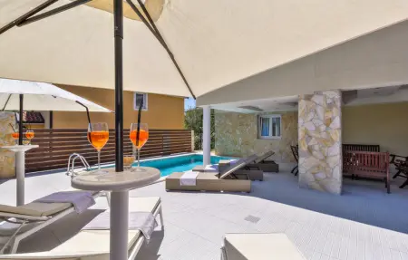 Location Maison 8 personnes à Kastel - Photo 14