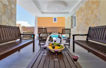 Location Maison 8 personnes à Kastel - Photo 22