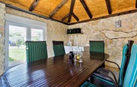 Location Maison 8 personnes à Kastel - Photo 27