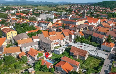 Location Maison 11 personnes à Sinj - Photo 8