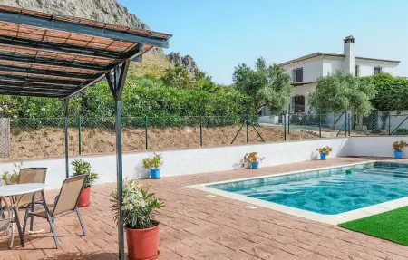 Location Maison 15 personnes à Cañete la Real - Photo 7