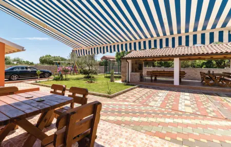 Location Maison 12 personnes à Valbandon - Photo 3