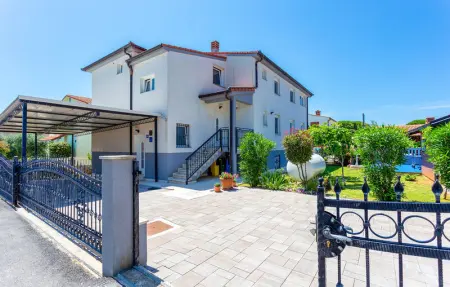 Location Maison 10 personnes à Valbandon - Photo 12