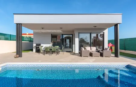 Location Maison 5 personnes à Peroj - Photo 4