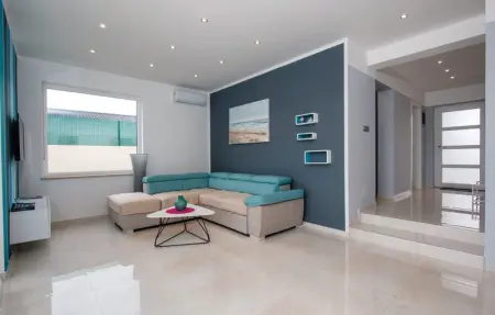 Location Maison 5 personnes à Peroj - Photo 10