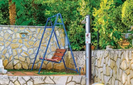 Location Maison 3 personnes à Reburici - Photo 5