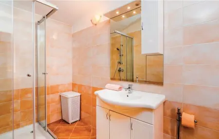 Location Maison 3 personnes à Reburici - Photo 25