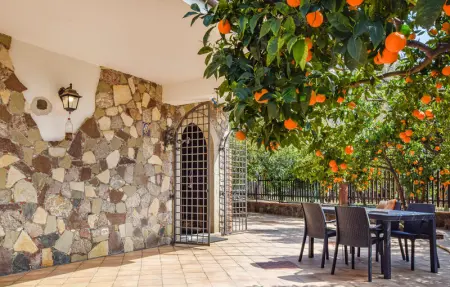 Villa les Barriques, Maison 11 personnes à Gaggi - Photo 1