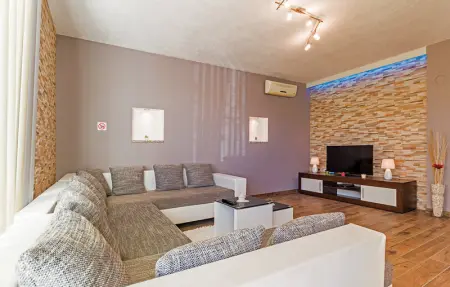 Location Maison 12 personnes à Pula - Photo 19