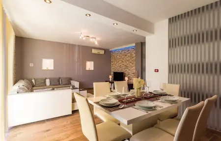 Location Maison 12 personnes à Pula - Photo 22