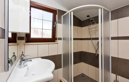 Location Maison 6 personnes à Liznjan - Photo 22