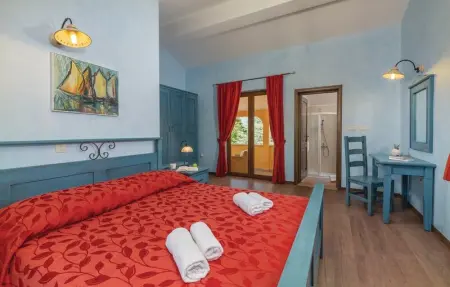 Location Maison 10 personnes à Tinjan - Photo 40