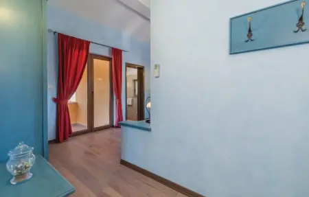 Location Maison 10 personnes à Tinjan - Photo 42