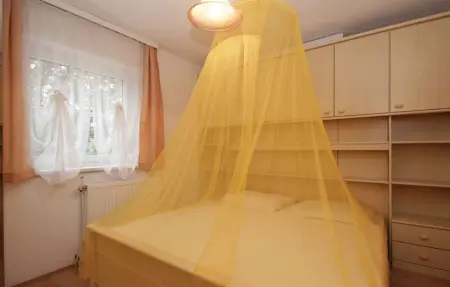 Location Maison 12 personnes à Buje - Photo 25