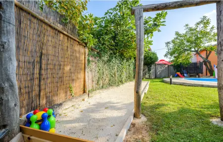 Location Maison 7 personnes à Pazin - Photo 4