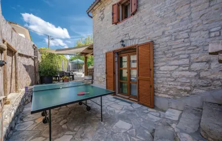 Location Maison 7 personnes à Pazin - Photo 10