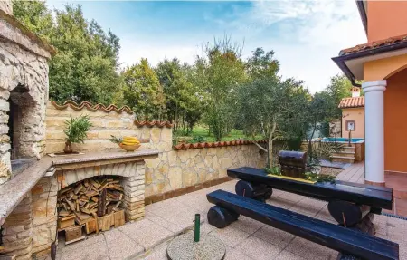 Location Maison 12 personnes à Liznjan - Photo 7