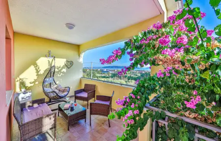 Location Maison 10 personnes à Kastel Luksic - Photo 2