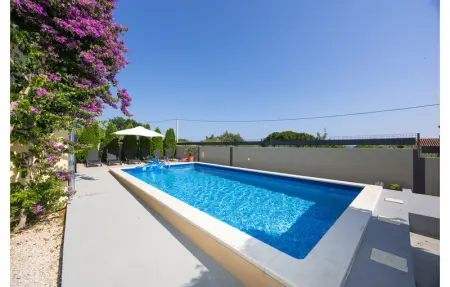 Location Maison 10 personnes à Kastel Luksic - Photo 3