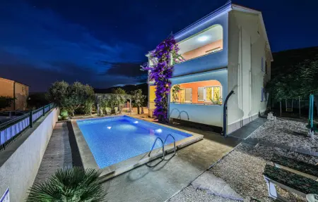 Location Maison 10 personnes à Kastel Luksic - Photo 6