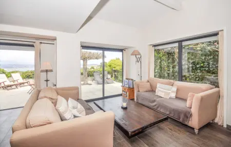 Location Maison 5 personnes à Theoule sur Mer - Photo 1