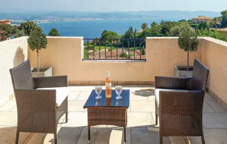 Location Maison 5 personnes à Theoule sur Mer - Photo 7