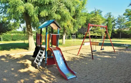 Location Maison 6 personnes à Raphèle lès Arles - Photo 11