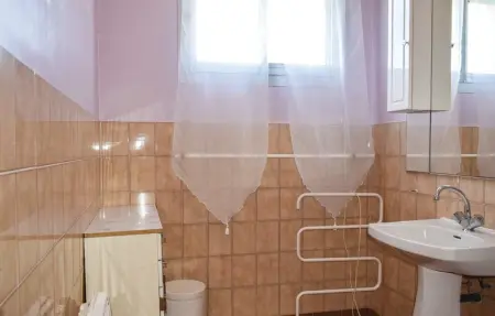 Location Maison 9 personnes à Ploumilliau - Photo 20