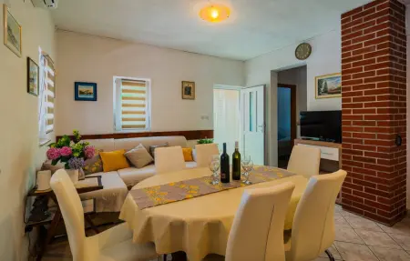 Location Maison 7 personnes à Podaspilje - Photo 3