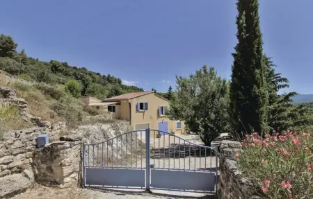 Location Maison 6 personnes à Mormoiron - Photo 12