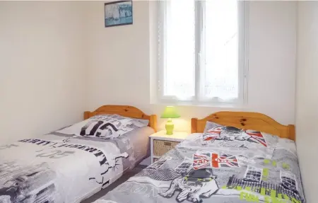 Location Maison 6 personnes à St. Marcouf De L'Isle - Photo 16