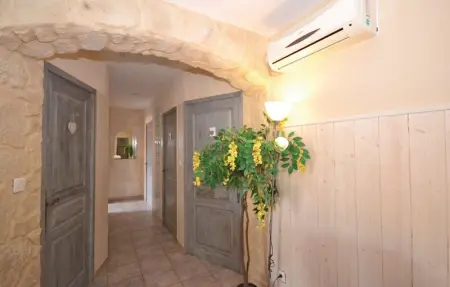 Location Maison 9 personnes à Maubec - Photo 19