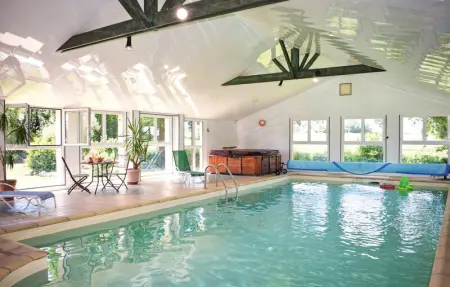 Location Maison 10 personnes à Yvias - Photo 1