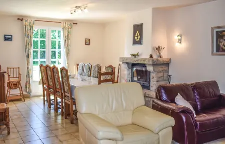 Location Maison 10 personnes à Yvias - Photo 2